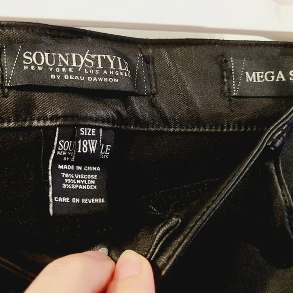 Nwot plus Size pants 18w